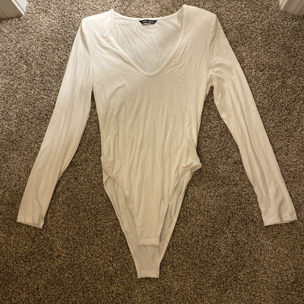 White long sleeve bodysuit